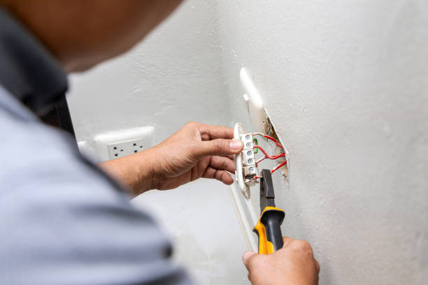 Best Emergency Electrical Repair  in Danbury, TX